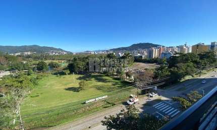 Apartamento 2 dormitórios no Itacorubi Florianópolis