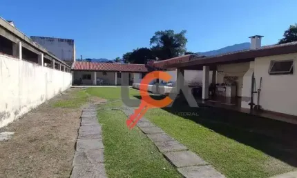 Casa com 2 dormitórios à venda, 162 m² por R$ 650.000,00 - Jardim das Gaivotas - Caraguatatuba/SP