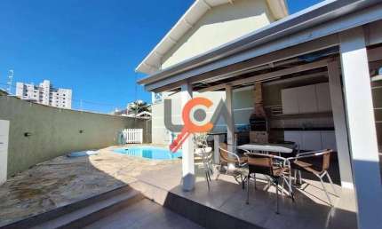 Sobrado com 3 dormitórios à venda, 125 m² por R$ 890.000,00 - Martim de Sá - Caraguatatuba/SP