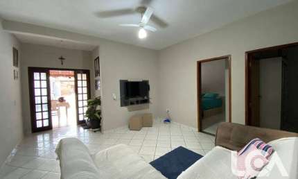 Casa com 4 dormitórios à venda, 133 m² por R$ 690.000,00 - Martim de Sá - Caraguatatuba/SP