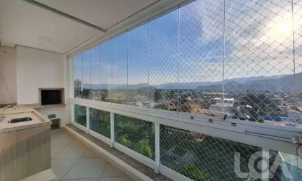 Apartamento com 3 dormitórios à venda, 115 m² por R$ 980.000 - Indaiá - Caraguatatuba/SP