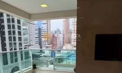 Kalin apartamento mobiliado 3 suítes e 3 vagas na Meia Praia