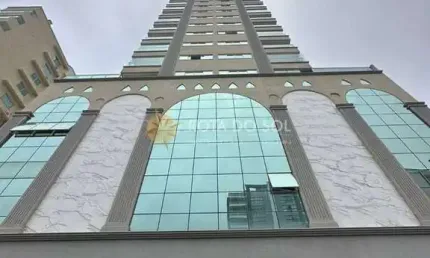 Apartamento com 3 quartos à venda na Rua 207, 443, Meia Praia, Itapema