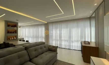 Carmel apartamento mobiliado com 3 suítes na Meia Praia
