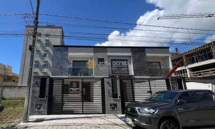 Violetas sobrado com 3 quartos e 2 vagas no Morretes