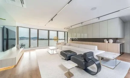 Yachthouse Apartamento Alto Padrão 4 Suítes no Centro de Balneário Camboriú