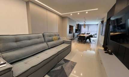 Zurich Residence apartamento mobiliado com 3 suítes na Meia Praia