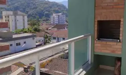 APARTAMENTO MOBILIADO COM 2 DORMITÓRIOS NO PEREQUE-AÇÚ