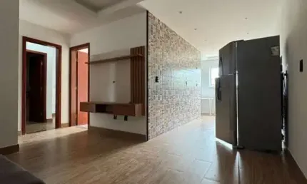 APARTAMENTO SEMI NOVO COM 2 DORMITÓRIOS NO PEREQUE-AÇÚ