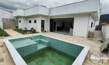CASA TÉRREA COM 3 SUÍTES EM FASE DE ACABAMENTO NO JARDIM CAROLINA