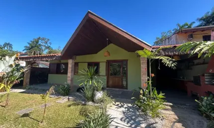 CASA TÉRREA COM 2 DORMITÓRIOS DENTRO DE CONDOMINIO NA RESSACA