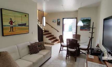 SOBRADO MOBILIADO DENTRO DE CONDOMINIO COM 2 DORMITÓRIOS NO TENÓRIO.