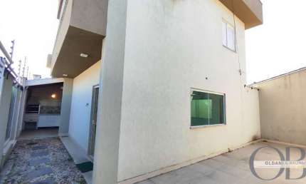 Casa com 3 quartos para alugar em Itaguá, Ubatuba 