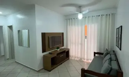 Apartamento mobiliado com 2 dormitórios na praia grande.