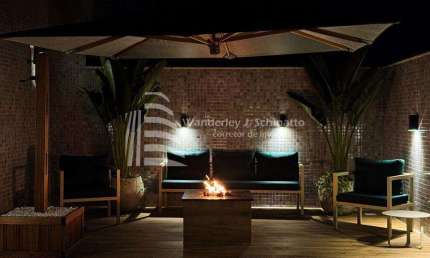 Apartamento com terraÇo mobiliado e decorado, Meia Praia, Itapema - SC