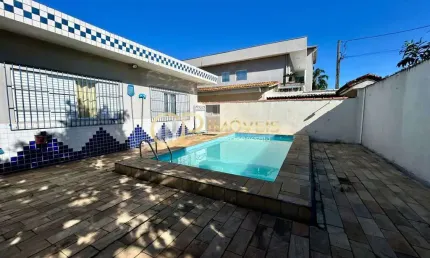 Casa com 3 quartos, Balneário Maracanã, Praia Grande - R$ 850 mil, Cod: 783