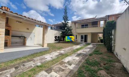 Casa com 4 dormitórios à venda, 230 m² por R$ 850.000,00 - Cambeba - Fortaleza/C