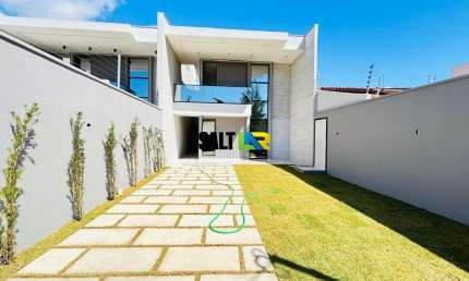 Casa com 4 dormitórios à venda, 152 m² por R$ 780.000,00 - Jardim das Oliveiras