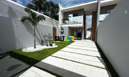 Casa com 3 dormitórios à venda, 123 m² por R$ 639.900,00 - Edson Queiroz - Forta