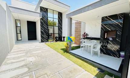 Casa com 3 dormitórios à venda, 120 m² por R$ 580.000,00 - Edson Queiroz - Forta