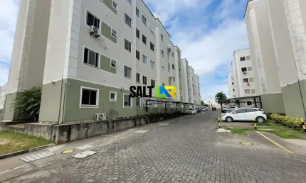 Apartamento com 2 dormitórios à venda, 44 m² por R$ 200.000,00 - Maraponga - For