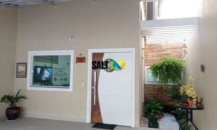 Casa com 3 dormitórios à venda, 160 m² por R$ 499.000 - Lagoa Redonda - Fortalez