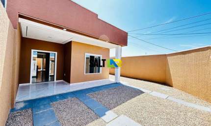 Casa com 3 dormitórios à venda, 93 m² por R$ 350.000 - Aquiraz - Aquiraz/CE