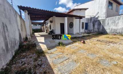 Casa com 2 dormitórios à venda, 200 m² por R$ 900.000,00 - Messejana - Fortaleza