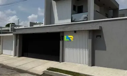 Casa Duplex à venda no Eusébio, no valor de R$ 1.100.000,00