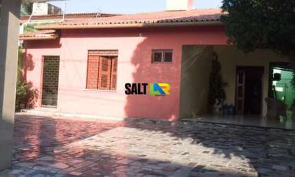 Casa Plana com 4 dormitórios à venda, 325,00 m² por R$ 700.000- Cidade dos Funci