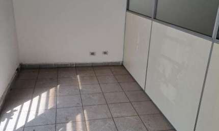 Casa Comercial em Parque Continental - São Paulo, SP