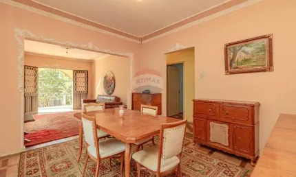 Casa com 2 quartos à venda na Rua João Paetzel, 347, Chácara das Pedras, Porto Alegre