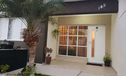 Casa para Venda em Sorocaba, Vila Progresso, 2 dormitórios, 1 banheiro, 2 vagas