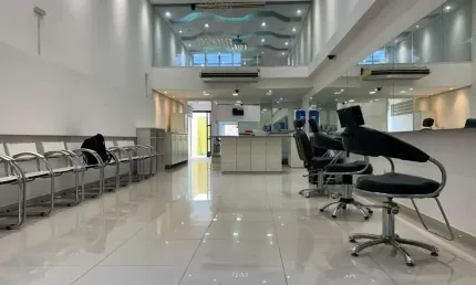 Ponto Comercial para Locação em Sorocaba, Vila Hortencia, 2 banheiros, 2 vagas