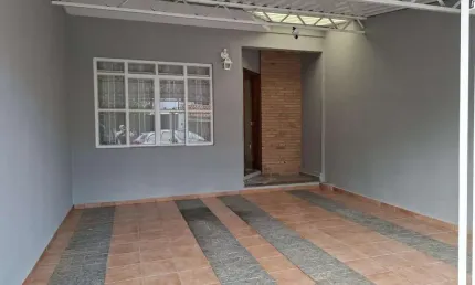 Casa para Venda em Sorocaba, Jardim dois Coraçoes, 2 dormitórios, 1 banheiro, 2 vagas