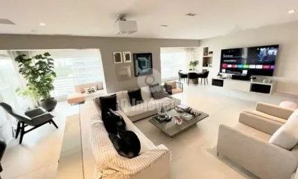 Apartamento a venda Água Branca, 176 metros, 3 suítes com 4 vagas.