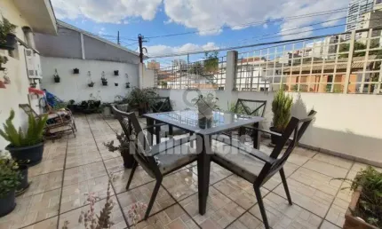 Sobrado Residencial de 3 andares, c/ 4 suites,  3 vagas c/ terraço
