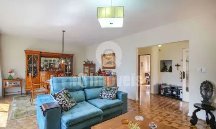 Sobrado na V. Romana, 267 mts 1 suite +2 dorm. quinta c/Edicula c/2 dorm. 4 vagas