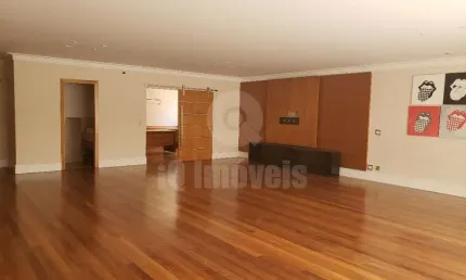 Apartamento em Higienópolis 330 m² 4 Dormitórios 2 Suítes