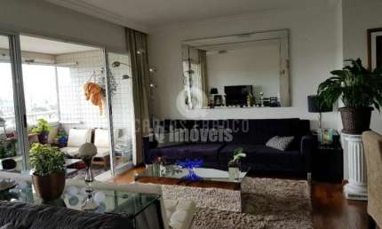 Venda de apartamento no Brooklin, 3 dormitórios, 1 suíte, 2 vagas, reformado