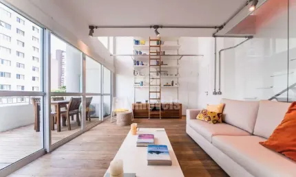 Vila Nova Conceição Vende ou Aluga Lindo apartamento, mobiliado. 1 suíte planejada, 2 vagas.