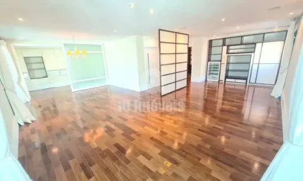 Apartamento à venda no Campo Belo 242 metros, 3 dormitórios ,1 suíte, 4 vagas, R$ 3.450.000,00