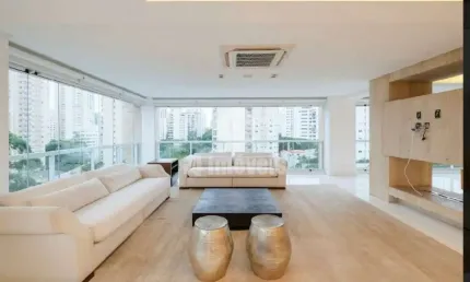 Apartamento a  venda no Campo belo, 3suite, 5 vagas, quadra de tenis. Alto  padrão.