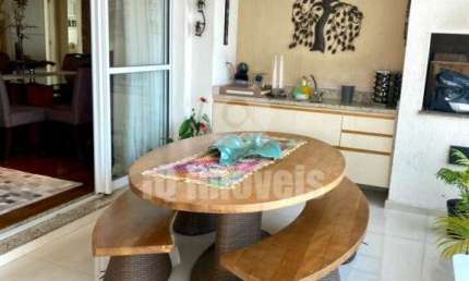 Apartamento a venda na Barra Funda, 162 metros, 3 suítes, 3 vagas, R$ 1.950.000,00.