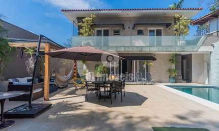 Casa a venda, Pacaembu,  720 metros, 5 dormitórios, 4 suítes, 4 vagas, R$ 7.900.000,00