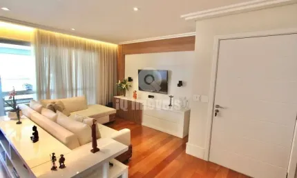 Campo Belo - Alto Padrão - 161 m²  - 3 suítes - 3 vagas, terraço e lazer.