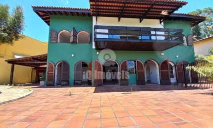 Casa a venda Morumbi, 540 metros, 4 suítes, 6 vagas.