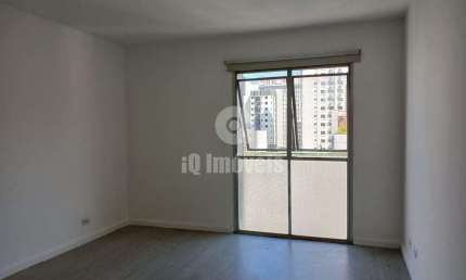 Apartamento com 2 Quartos e 2 banheiros para Alugar, 70 m²