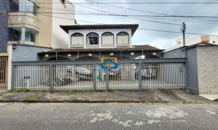 Casa a venda próximo ao hospital no bairro imba&#250;bas.