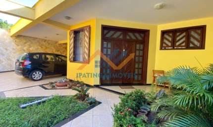 Casa com 5 quartos à venda no Imbaúbas, Ipatinga 